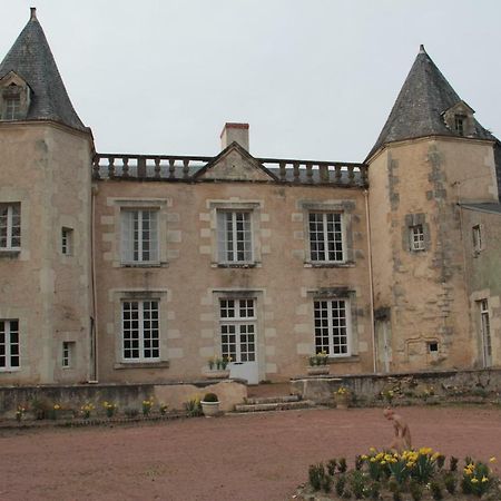 Le Logis De La Foret Otel Sainte-Verge Dış mekan fotoğraf